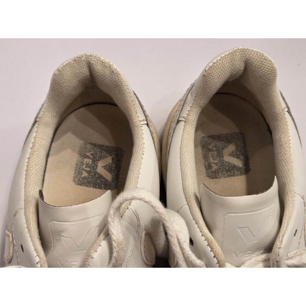 Veja White Leather Low Top Sneakers Women's Size US6 /EU37 Casual Minimalist - Picture 9 of 10